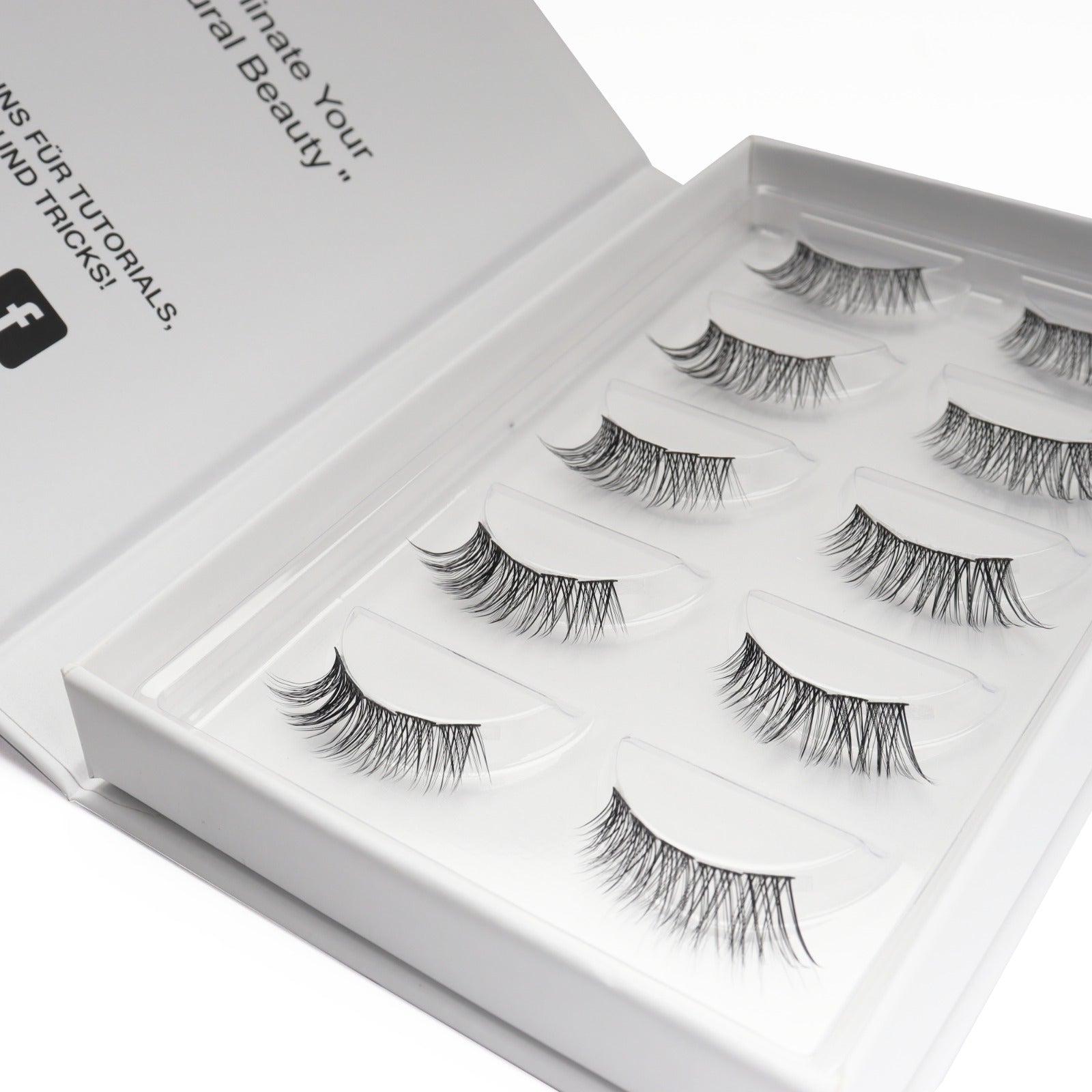 Pure Glow Lashes